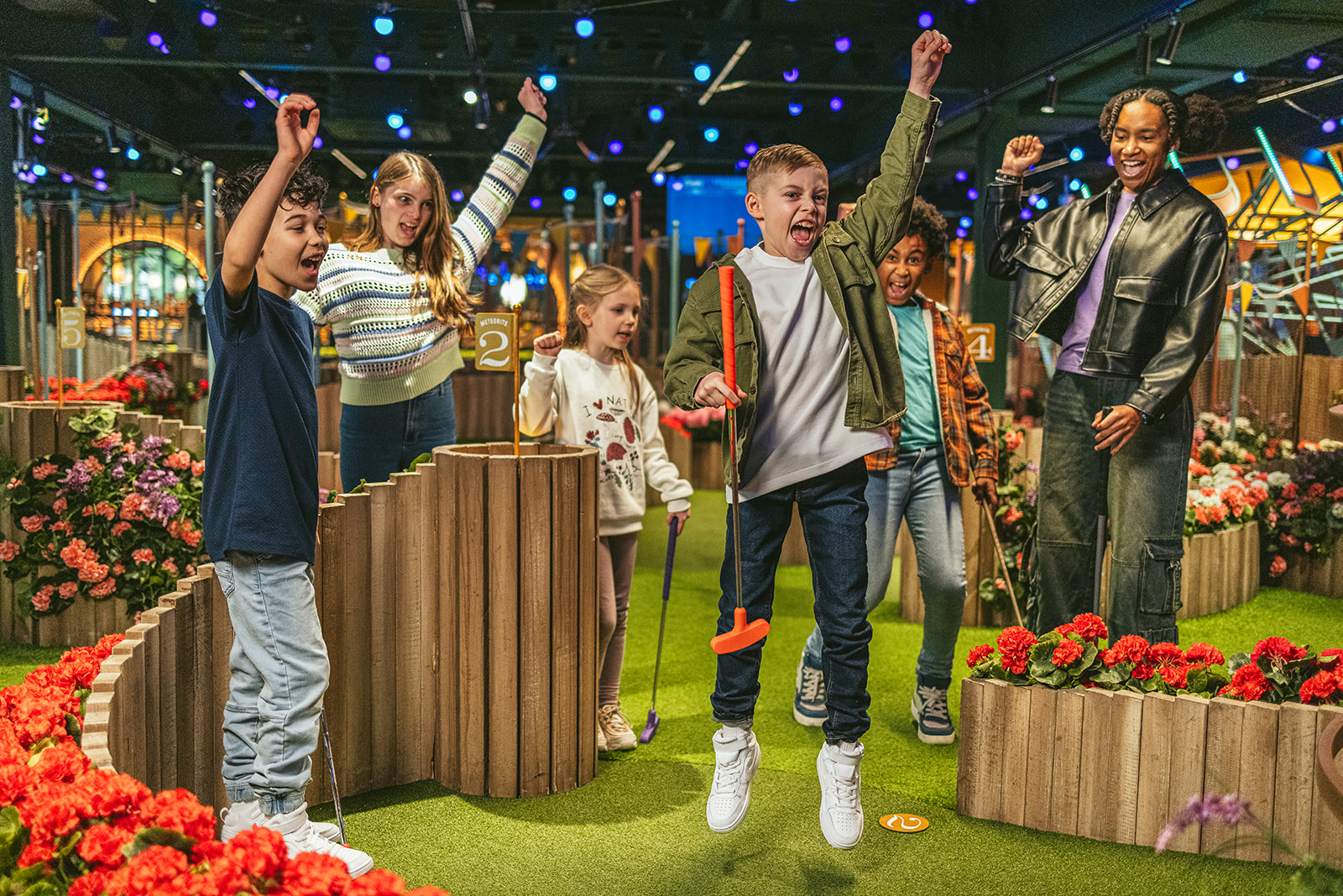 Swingers Crazy Golf | Indoor Mini Golf, London